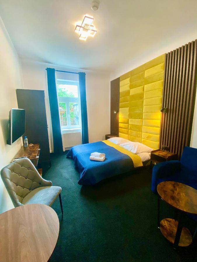 Old Town Gertrudy Apartment - Topolove Rooms & Apartments Красков Екстериор снимка